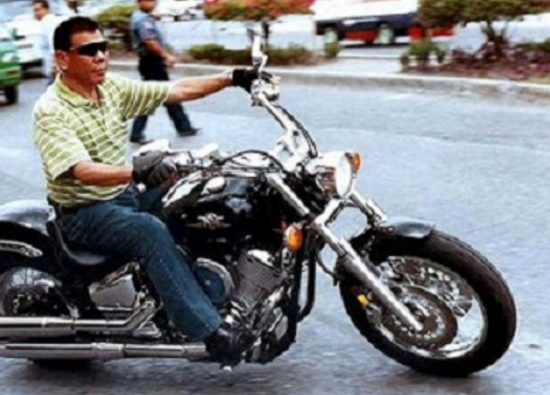 Chang duong tu chu be rac roi tro thanh TT Philippines hinh anh