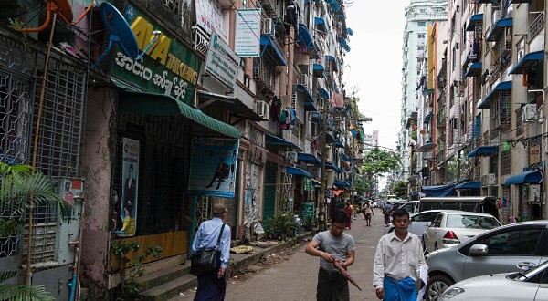 lao dong tre em tai Myanmar anh 3