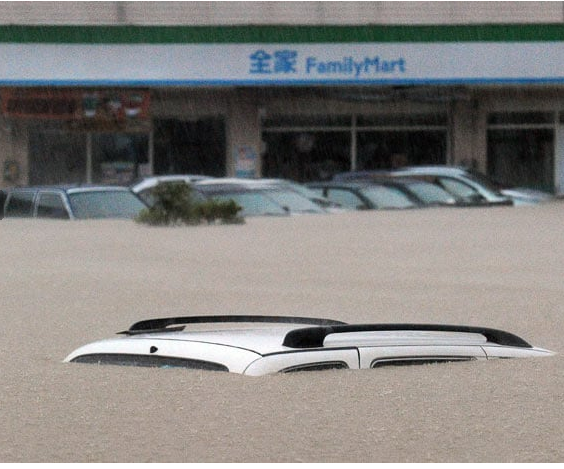 Dai Loan chong choi bao megi anh 5