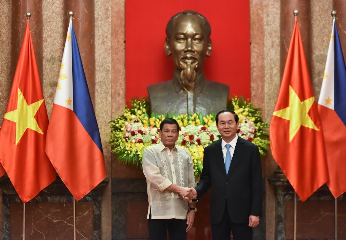 Tổng thống Philippines hoạt động tại Hà Nội ảnh 6 Tong thong Philippines hoat dong tai Ha Noi anh 6