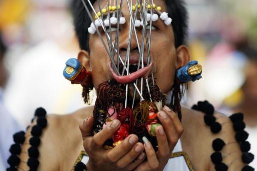 Rung ron le hoi an chay o Thai Lan anh 5