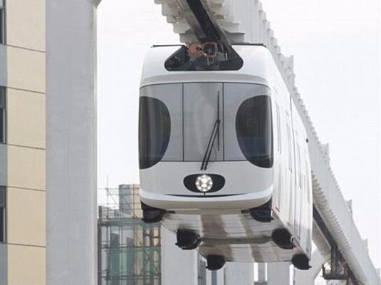 Trung Quoc thu nghiem thanh cong tau mot duong ray treo tren khong hinh anh