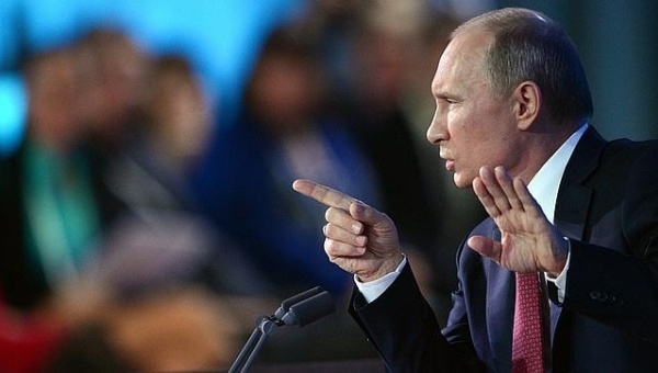 Tong thong Puntin huy tham Phap anh 1