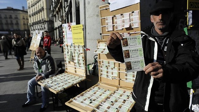 Tiet lo ten nguoi trung so anh 2