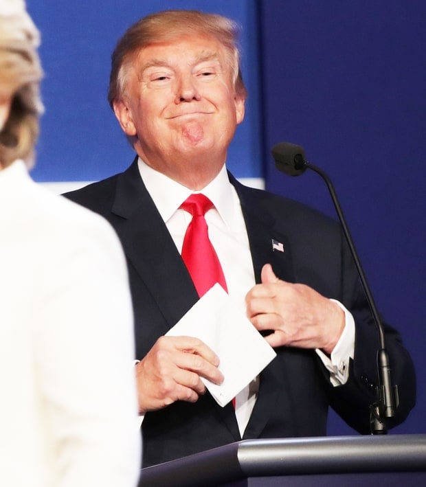 Trump tuc gian xe giay ghi chep sau tranh luan lan 3 hinh anh