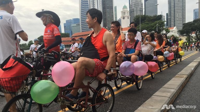 Ngày chủ nhật không ô tô ở Singapore ảnh 1 Ngay chu nhat khong o to o Singapore anh 1