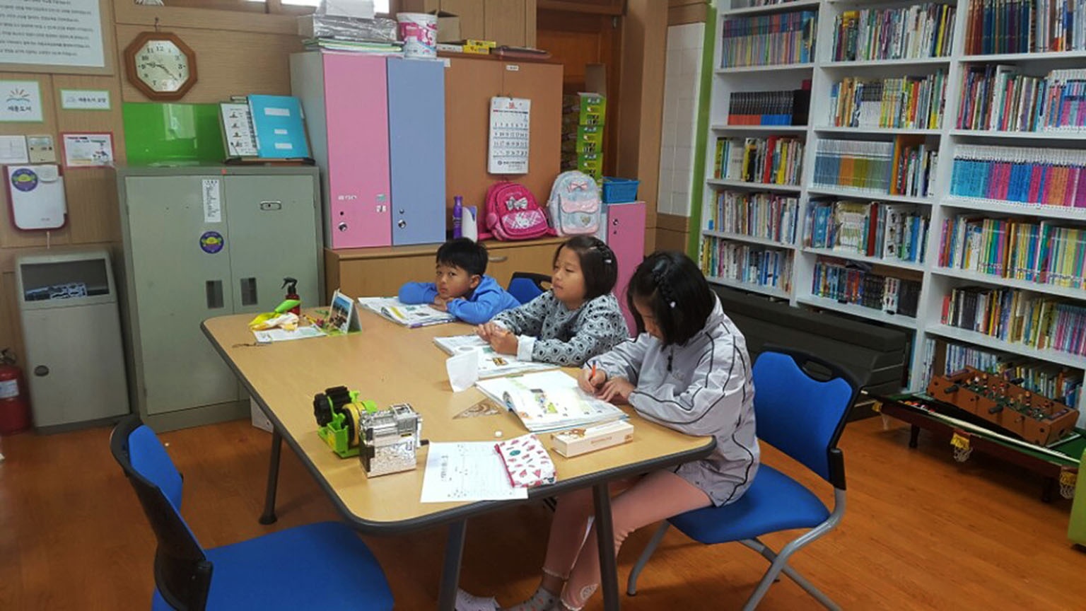 Hàn Quốc: Tỷ lệ sinh giảm, trường vắng học sinh ảnh 1 Han Quoc: Ty le sinh giam, truong vang hoc sinh anh 1