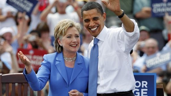 Nha Obama va Clinton 'xuat quan' lan cuoi hinh anh