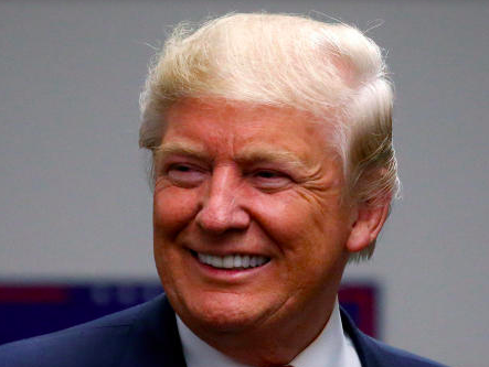 Nhan vien nu boi hoi ke ve 'sep Trump' hinh anh