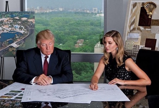 Trump qua con mat cua nhan vien cu anh 3