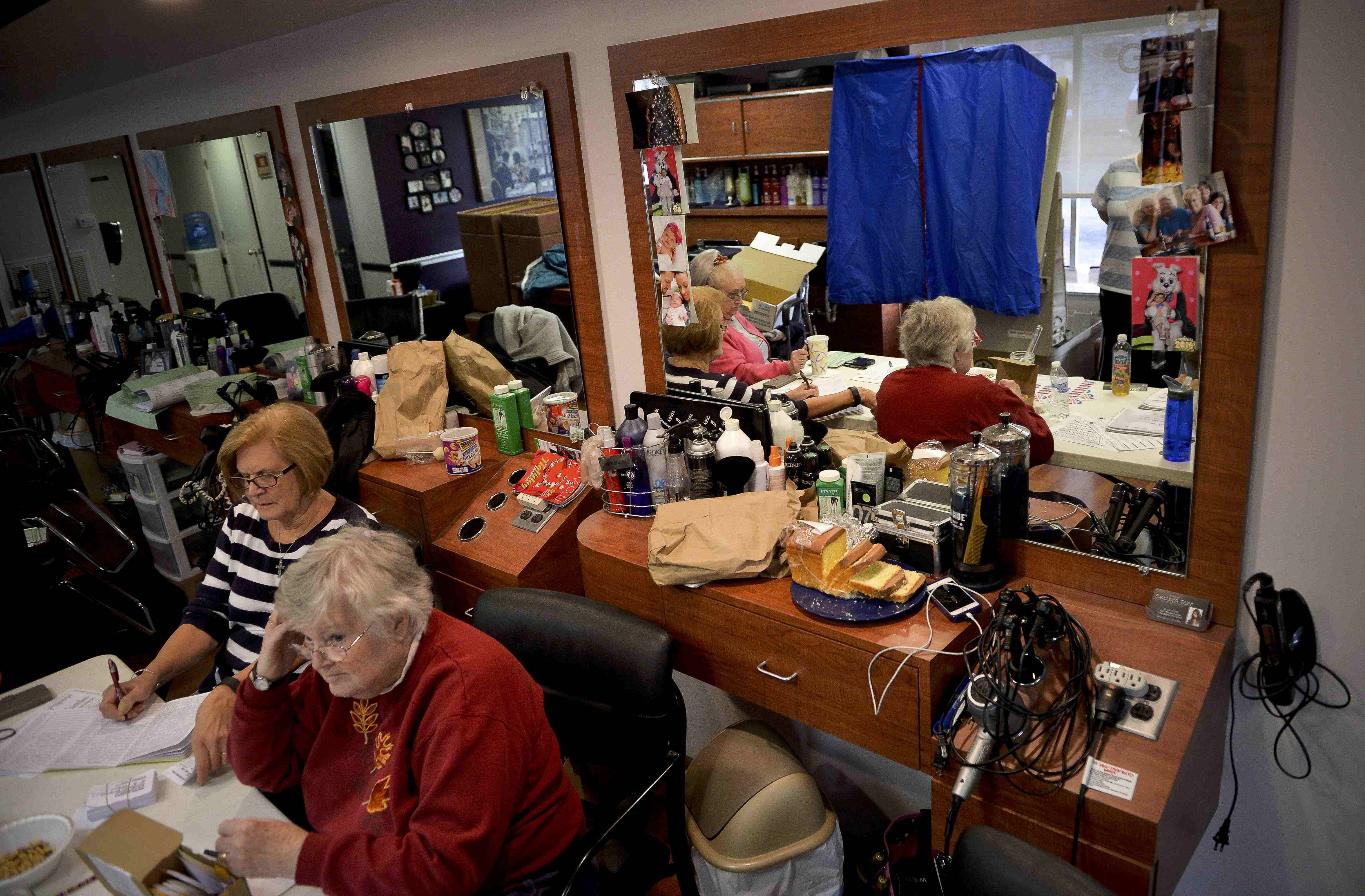 khong khi bau cu My anh 10