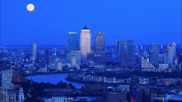 siêu trăng ảnh 5 sieu trang anh 5