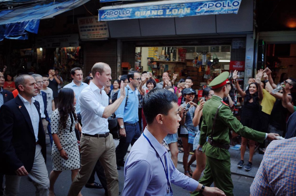 Hoang tu Anh den Viet Nam anh 2