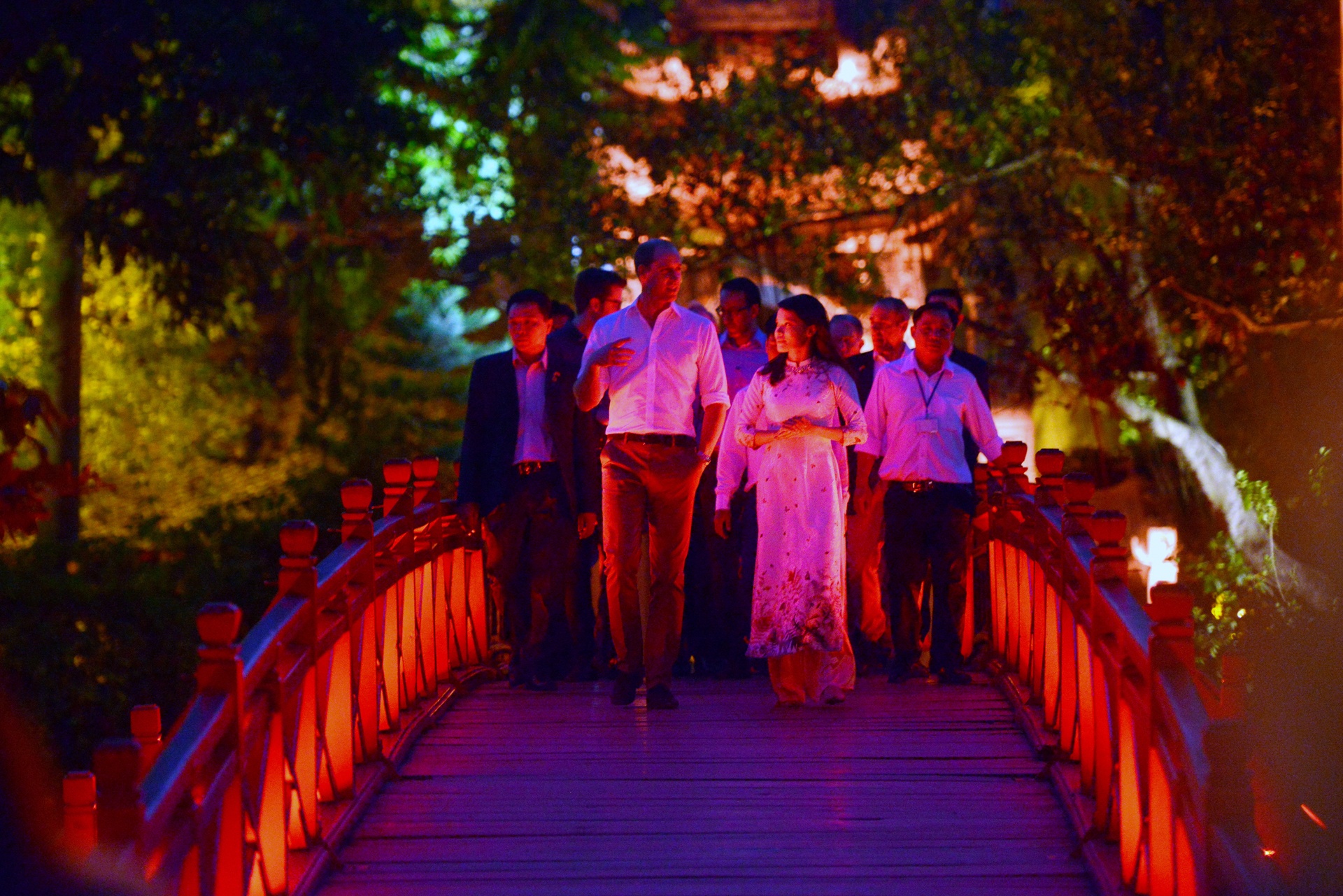 Hoang tu Anh den Viet Nam anh 9