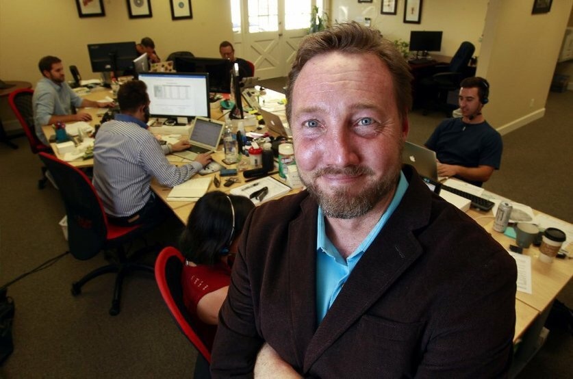 Giam doc cong nghe nghi viec sau khi doa am sat Trump hinh anh