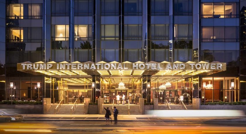 Bat dong san Trump tran ngap New York hinh anh