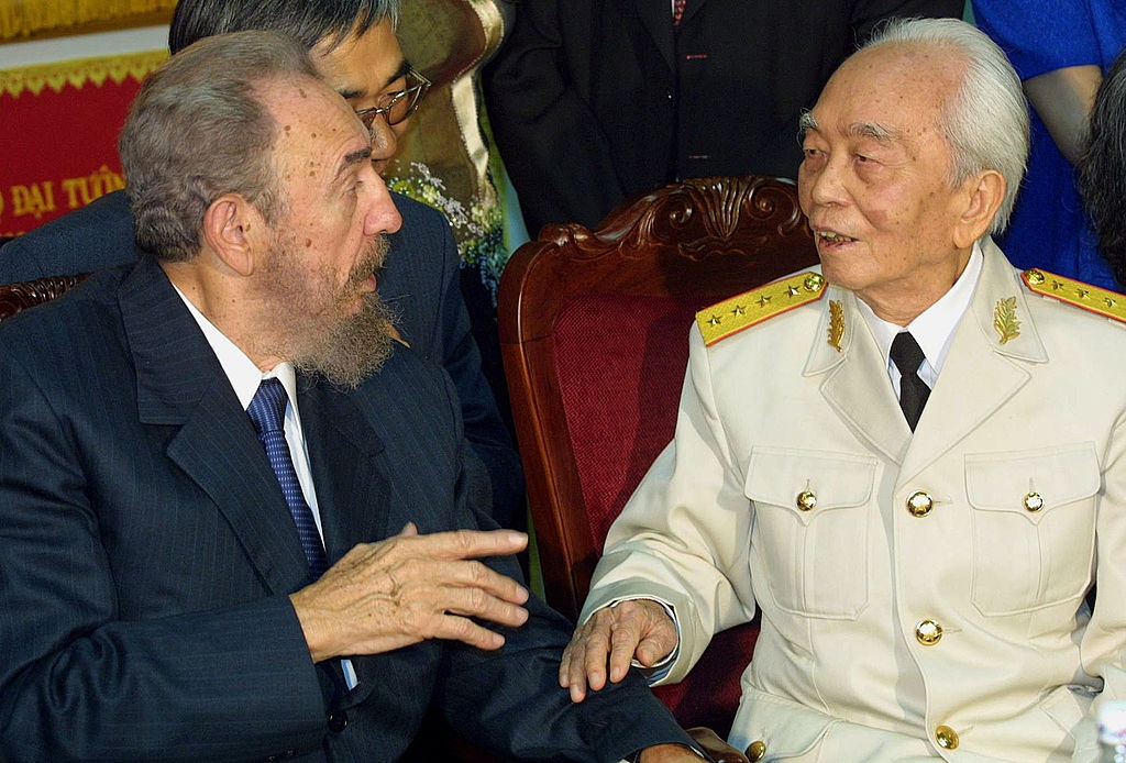 Fidel Castro va nhung khoanh khac lich su anh 8