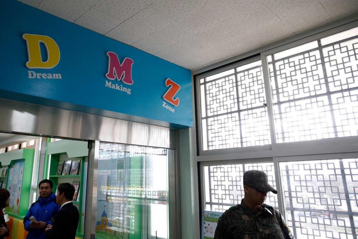 truong hoc o phi khu quan su Han Quoc - Trieu Tien anh 4