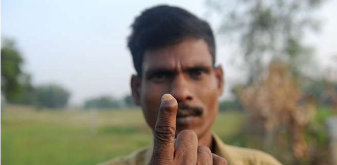 Nghề bắt rắn độc bằng tay không ở Ấn Độ ảnh 8 Nghe bat ran doc bang tay khong o An Do anh 8