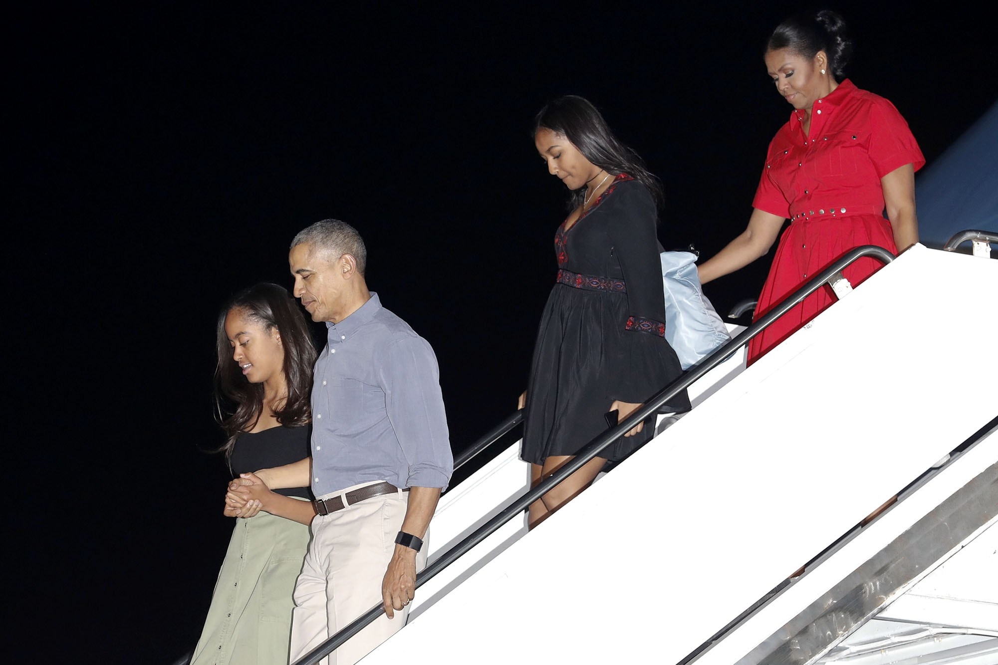 Obama di nghi o Hawaii anh 1