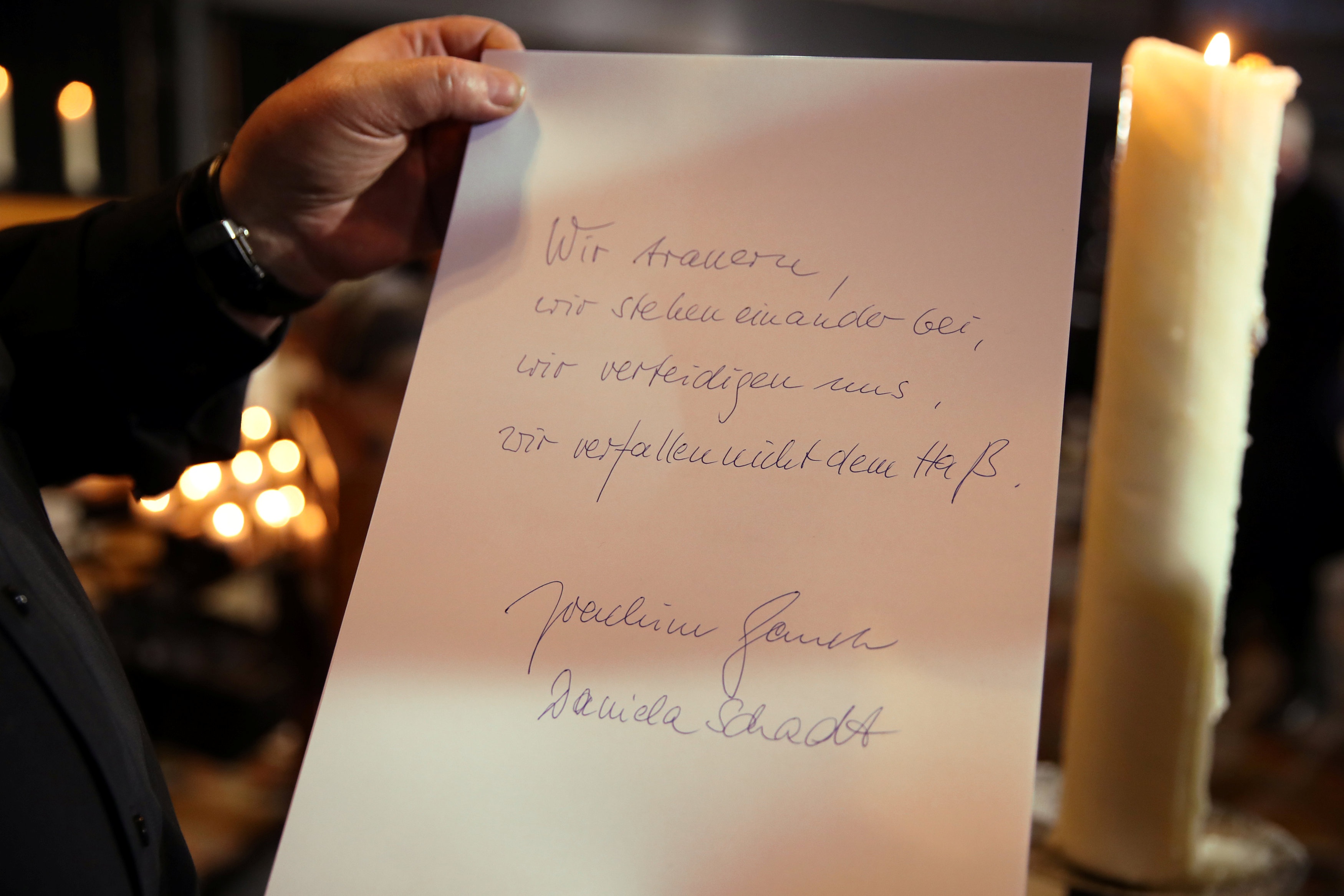 nan nhan vu tan cong cho Giang sinh Duc anh 7