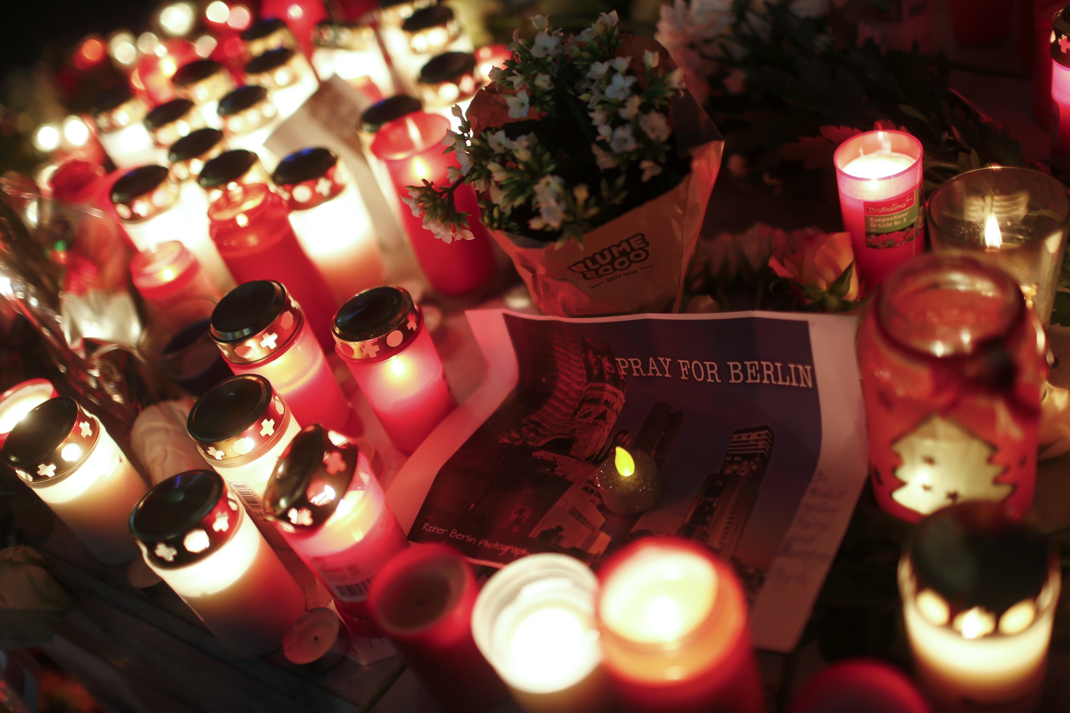 nan nhan vu tan cong cho Giang sinh Duc anh 1