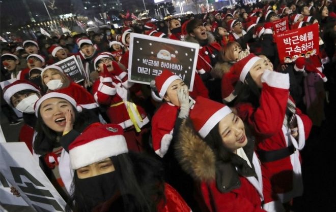 biểu tình phản đối tổng thống Hàn Quốc ảnh 1 bieu tinh phan doi tong thong Han Quoc anh 1