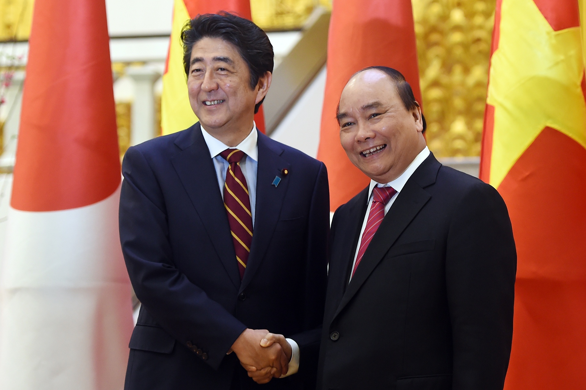 cuu thu tuong nhat ban shinzo abe anh 2