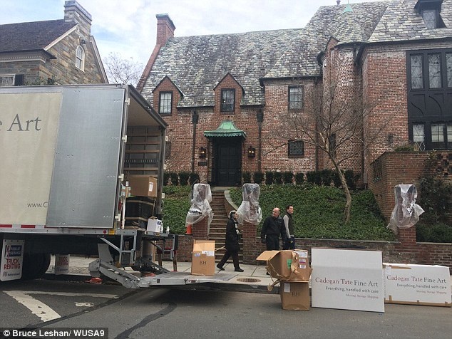 Gia dinh Obama don do khoi Nha Trang hinh anh