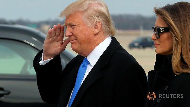 Ong Trump san sang cho ngay dau cam quyen o Nha Trang hinh anh