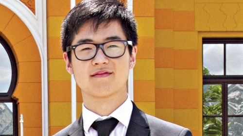 Con trai Kim Jong Nam tren duong den Malaysia hinh anh