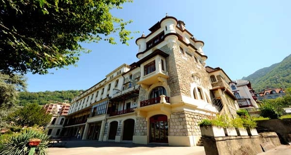 truong dao tao loi song thuong luu anh 1