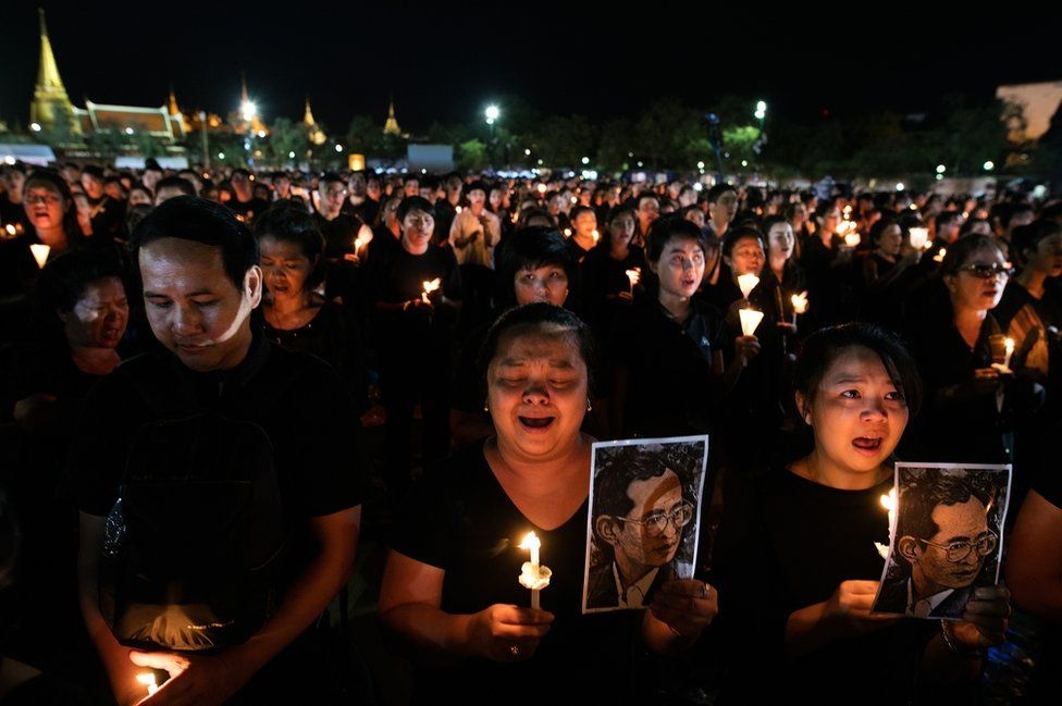 Chum anh an tuong nam 2017 anh 17