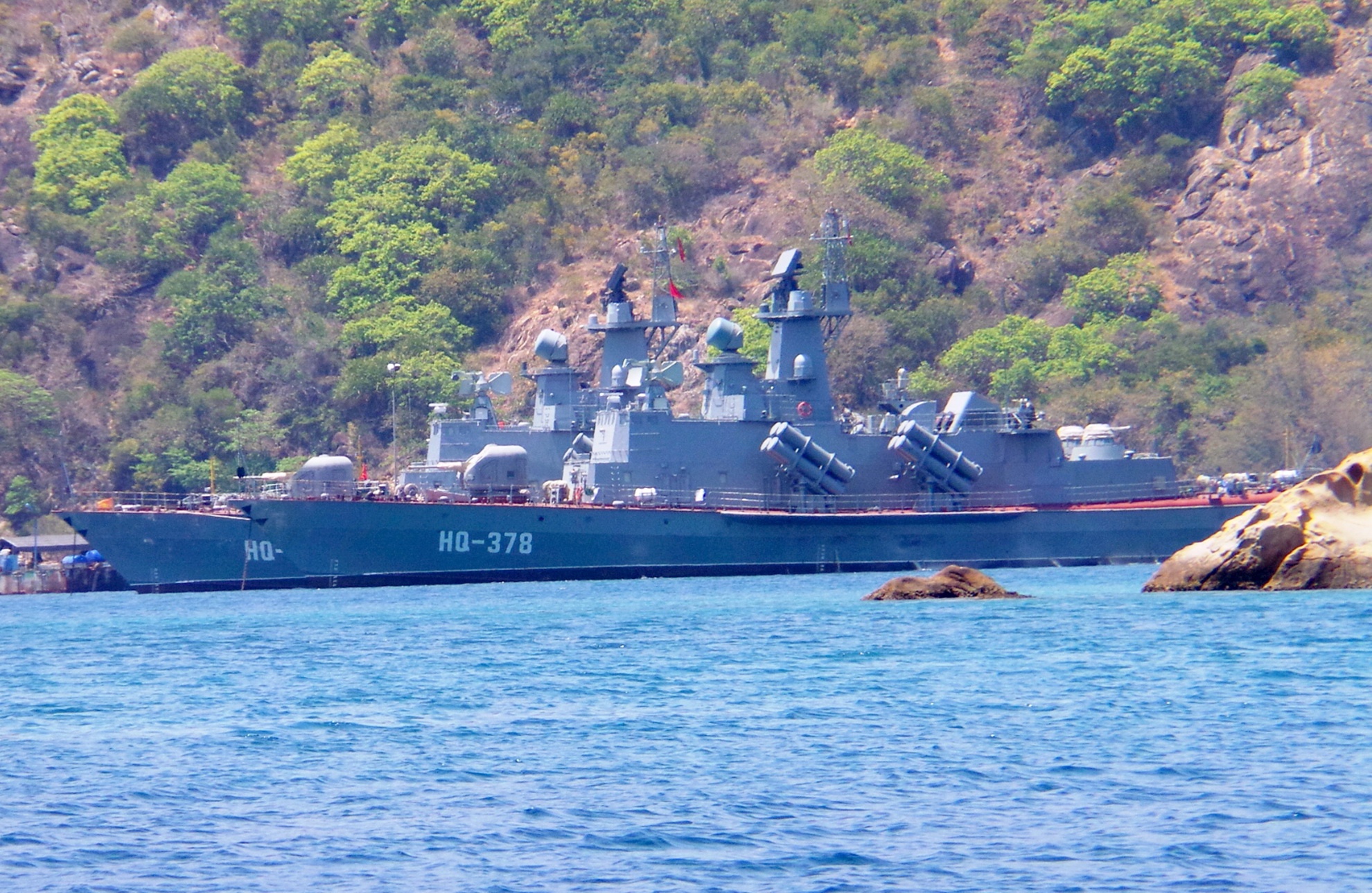 Cang quoc te Cam Ranh la tai san chien luoc anh 2