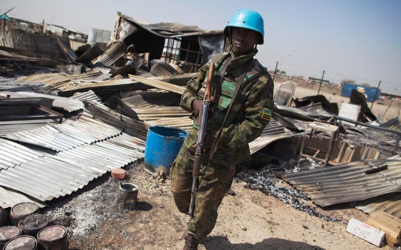 linh gin giu hoa binh Lien Hop Quoc bi cao buoc xam hai tinh duc anh 1