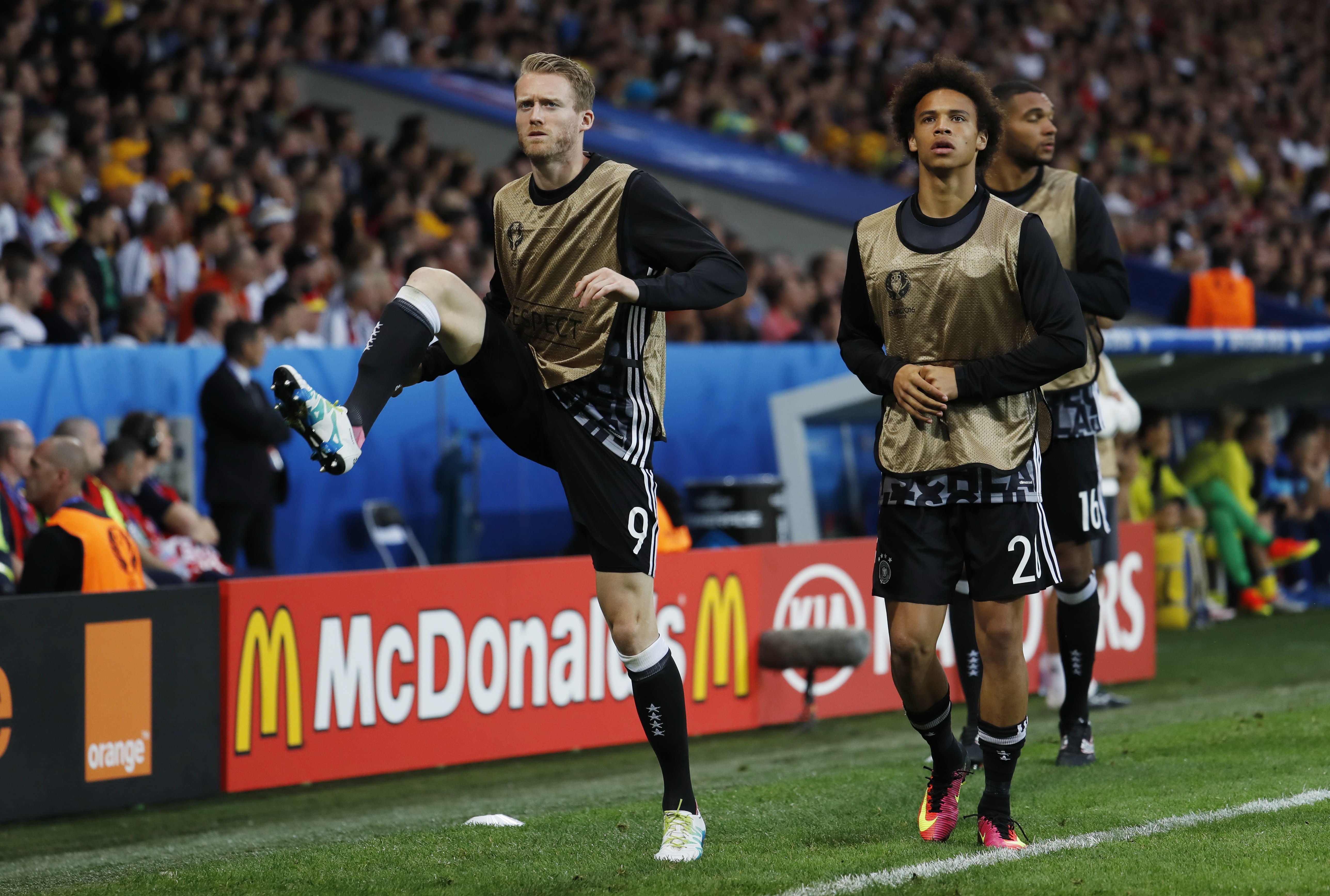 Đội hình tuyển Đức trong trận gặp Pháp ảnh 2 Doi hinh tuyen Duc trong tran gap Phap anh 2