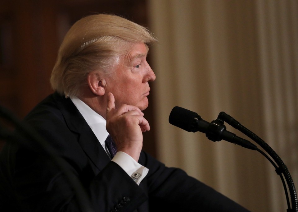 Ong Trump hoc Trung Quoc 'chuyen lua ra ngoai' khi doa Trieu Tien? hinh anh