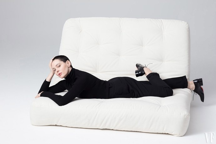 Nữ diễn viên lật đổ Harvey Weinstein ảnh 1 Nu dien vien lat do Harvey Weinstein anh 1