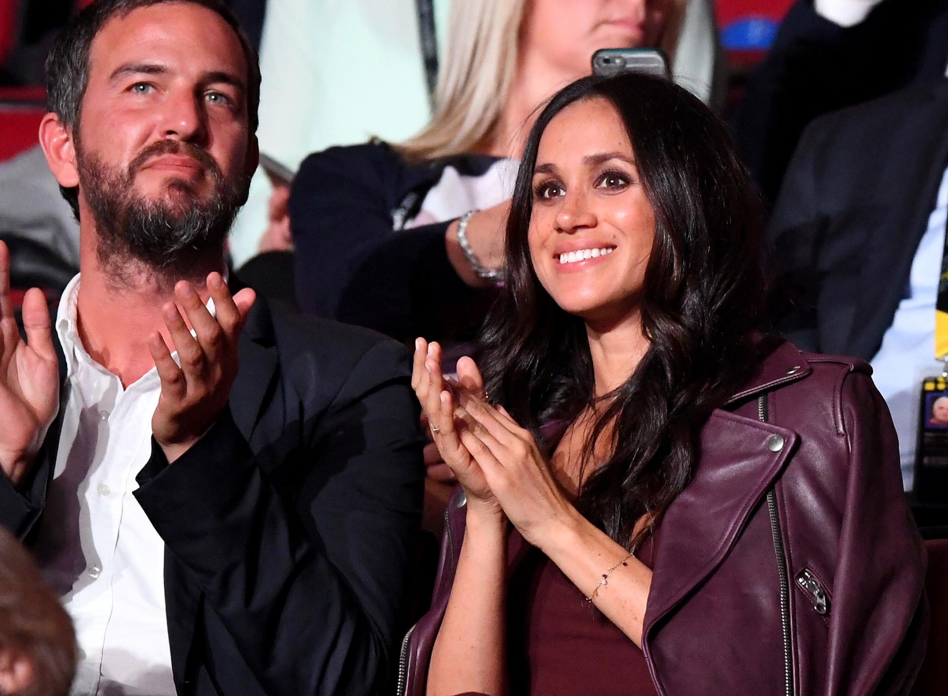 Phong cach thoi trang vo Hoang tu Harry anh 8