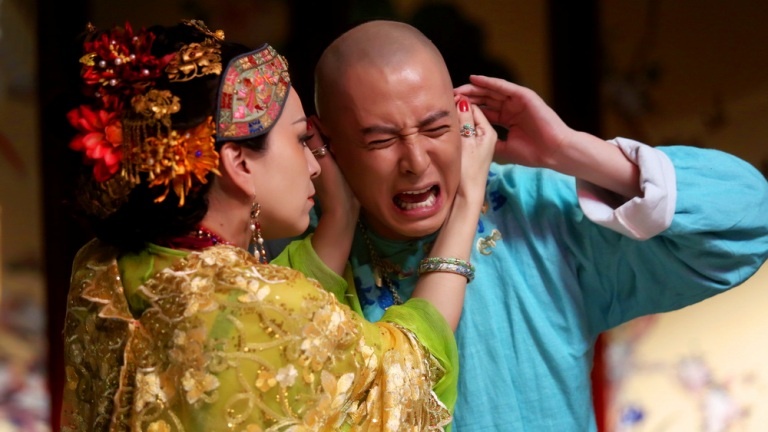 Doi lap anh hung - luu manh giua Quach Tinh va Vi Tieu Bao hinh anh