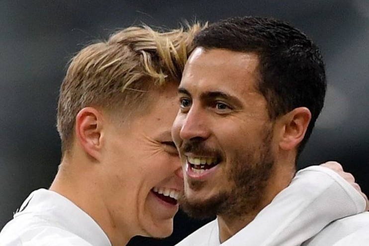 Real van con ban linh o Champions League hinh anh