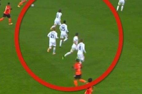 5 cau thu Real tu kem nhau trong ban thua dau tien o Ukraine hinh anh