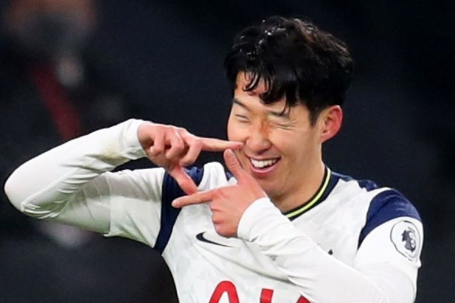 Gary Neville dung khi nhan xet Son Heung-min hinh anh