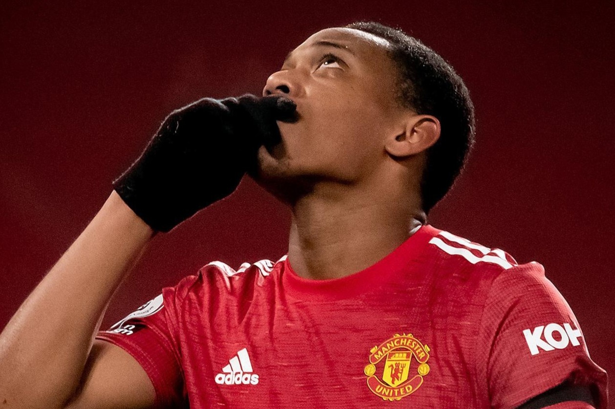 Bo mat that cua MU hinh anh