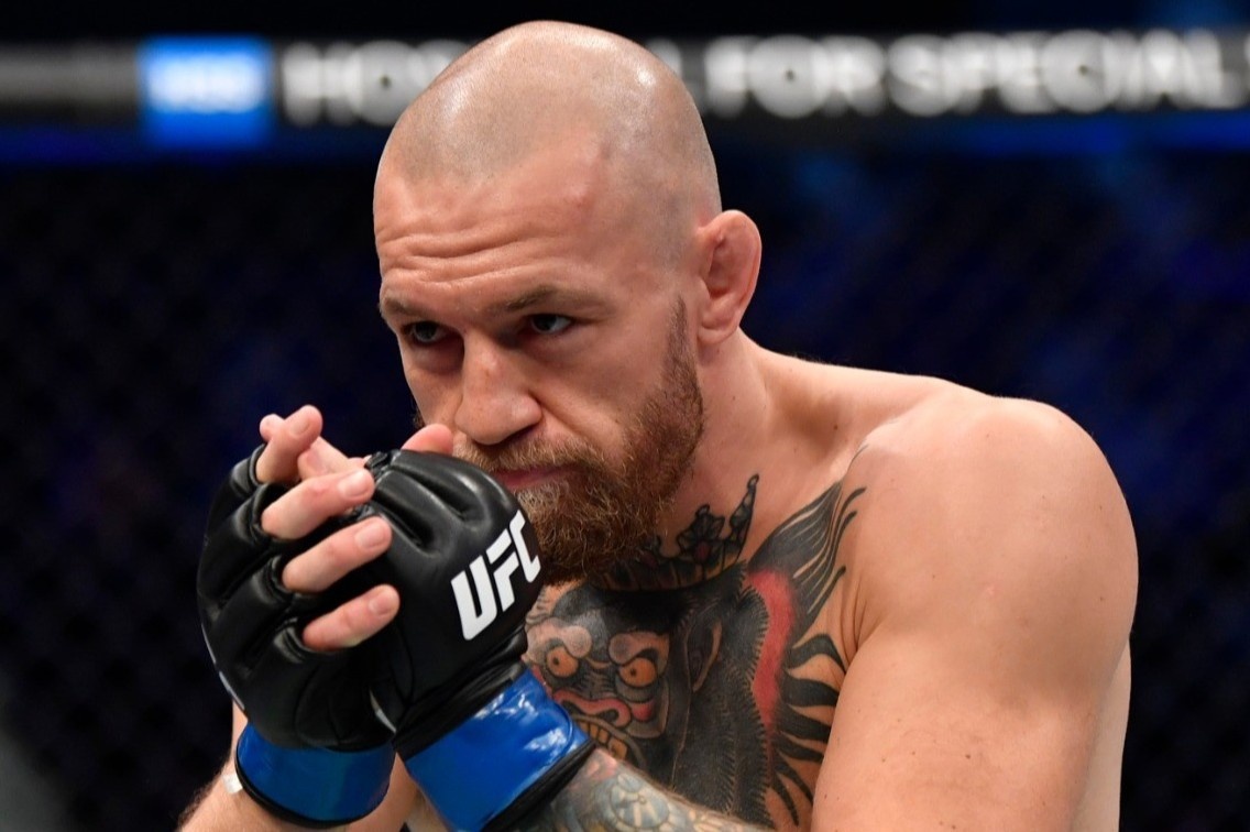 McGregor tra gia vi tu tin thai qua hinh anh