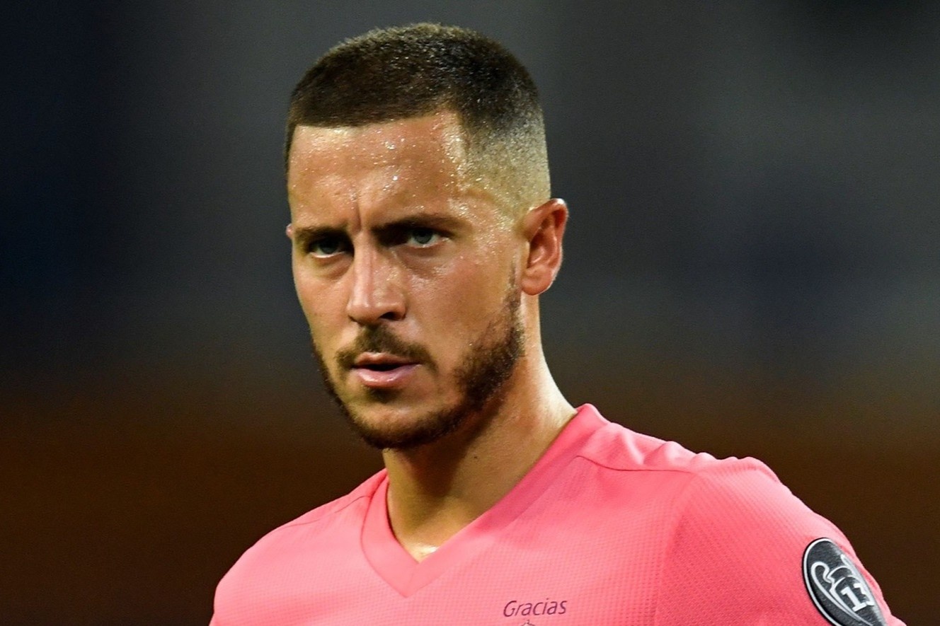 Vong luan quan cua Hazard hinh anh