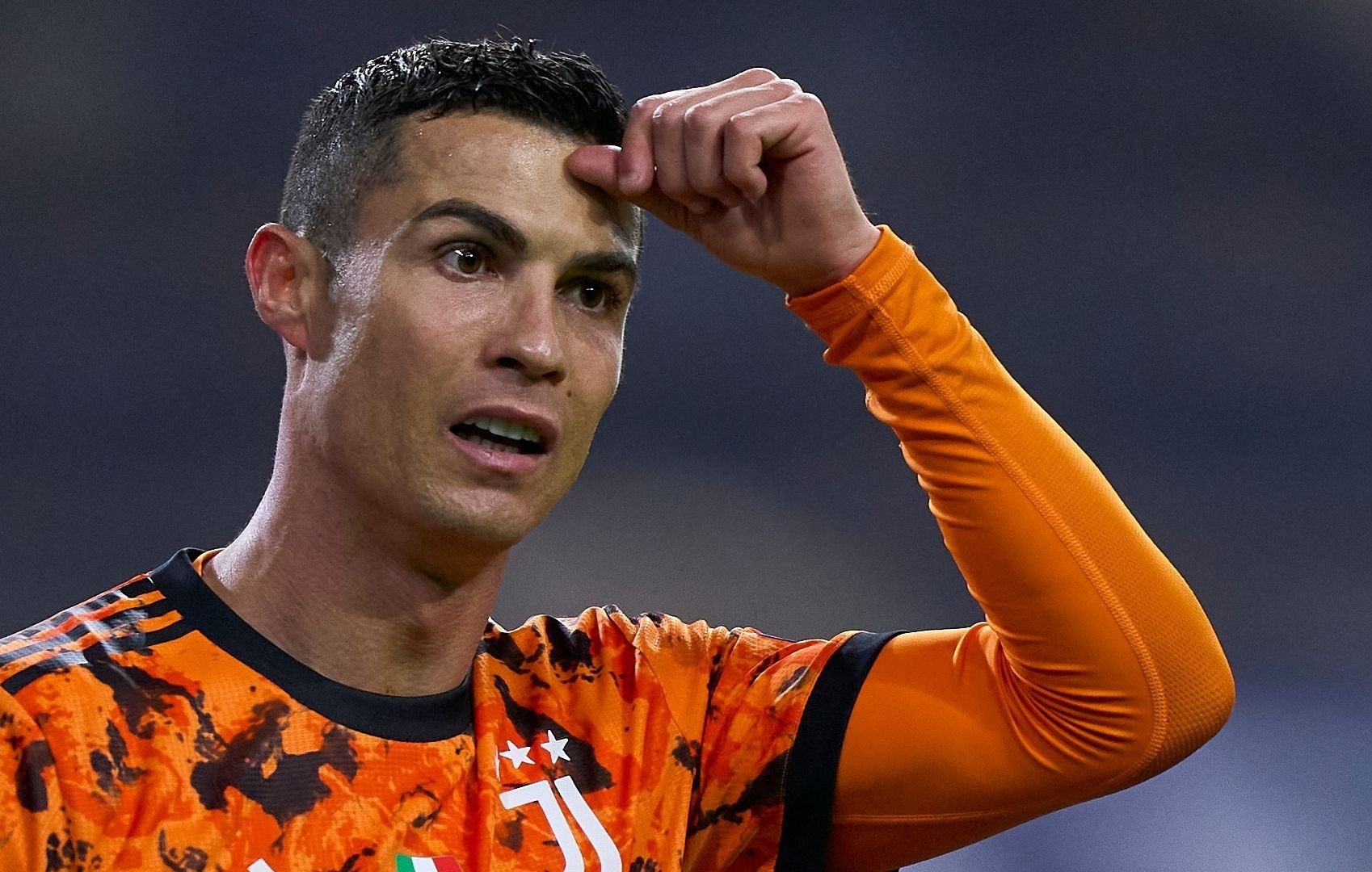 Ronaldo dang bi lang phi o Juventus hinh anh
