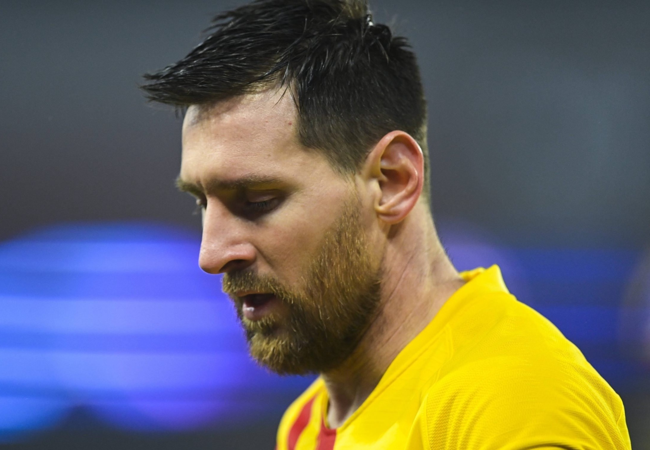 Dieu gi dang xay ra voi bong da Tay Ban Nha? hinh anh