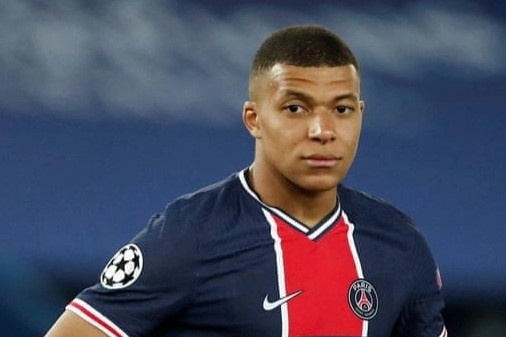 Man City day cho PSG bai hoc hinh anh