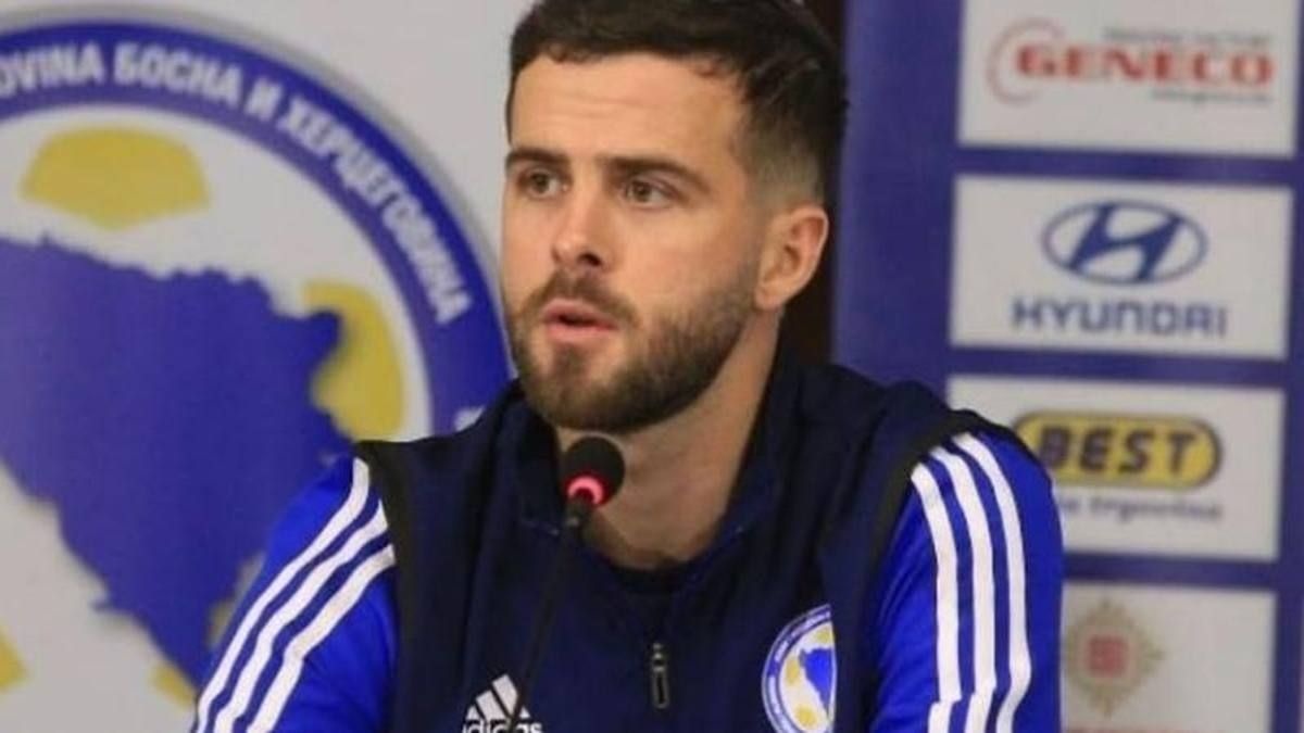 Vu Pjanic bi tay chay co tinh tiet moi hinh anh